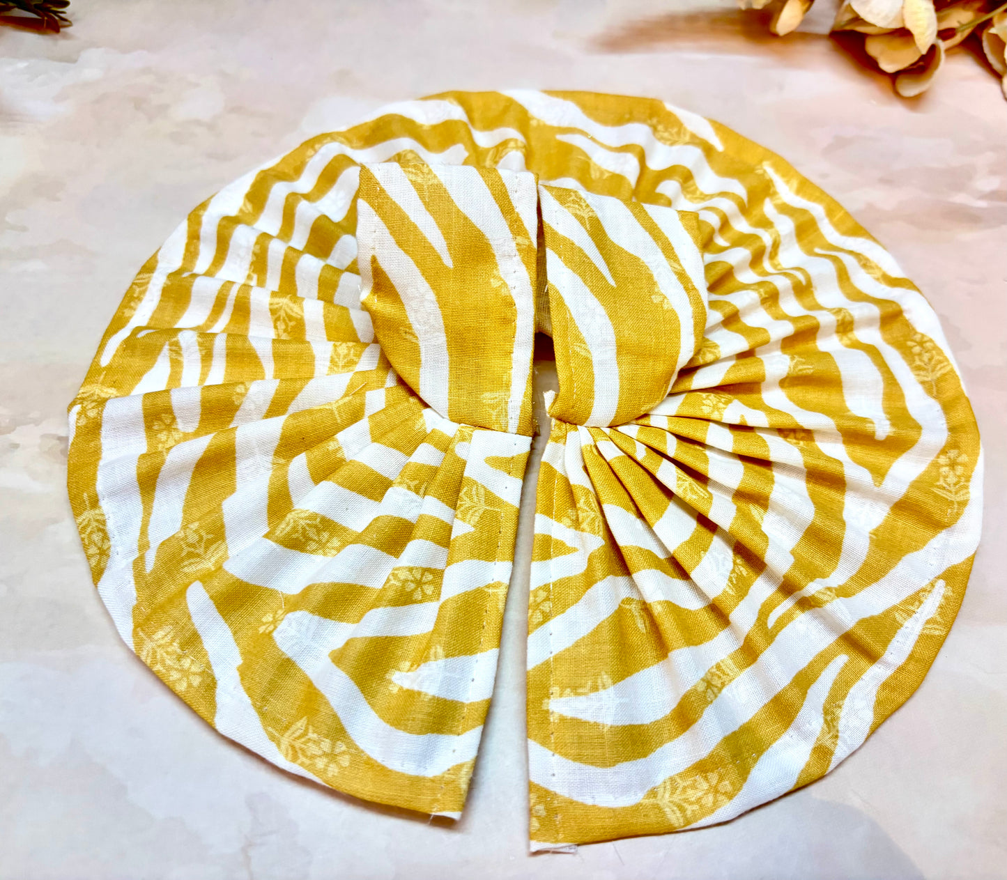 Laddu Gopal Cotton Dress Mix Colors (Pack of 2)