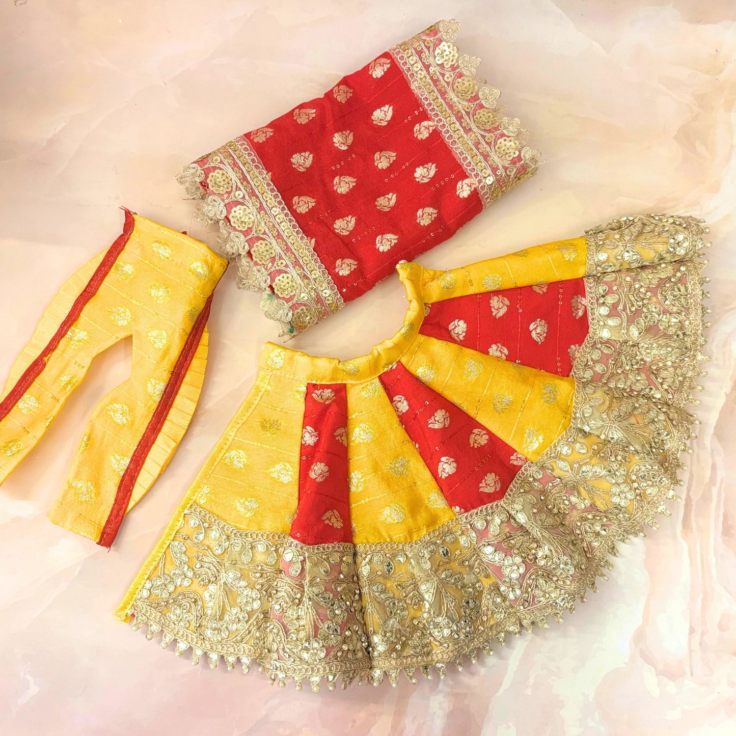 Mohanpriya Radha Krishna Dress