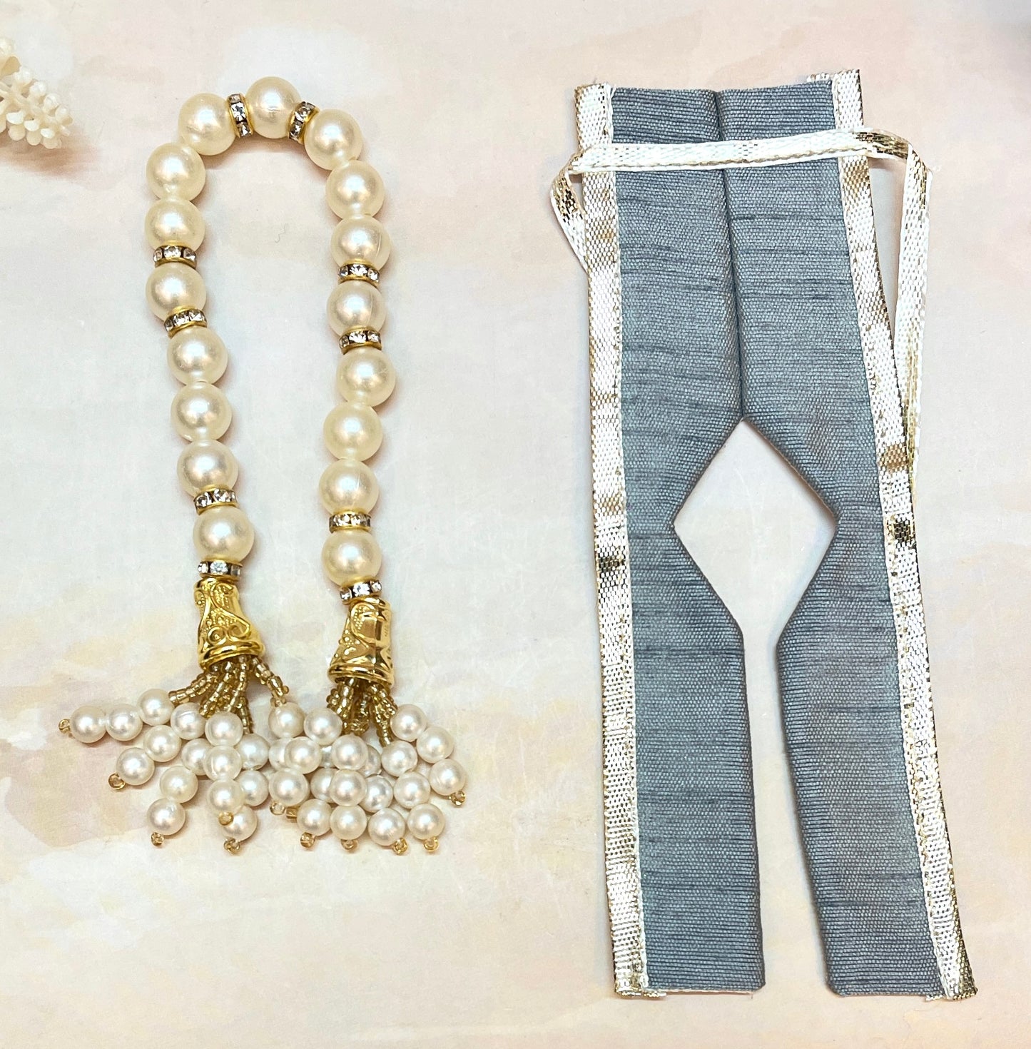 Shaant Sudha Laddu Gopal Vastra – Grey (Get 1 Patka & Necklace Free)