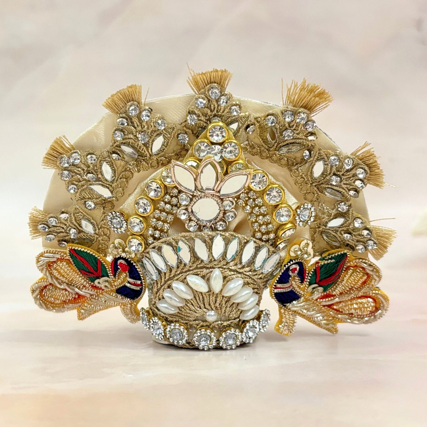 Suvarṇachandra Laddu Gopal Dress