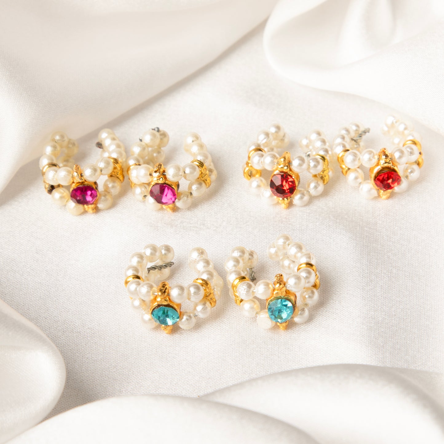 Premium pearl Laddu Gopal kangan set with colorful gemstone center for size 1-2