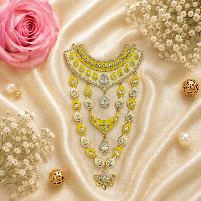 Peetambar Sukh Necklace Set