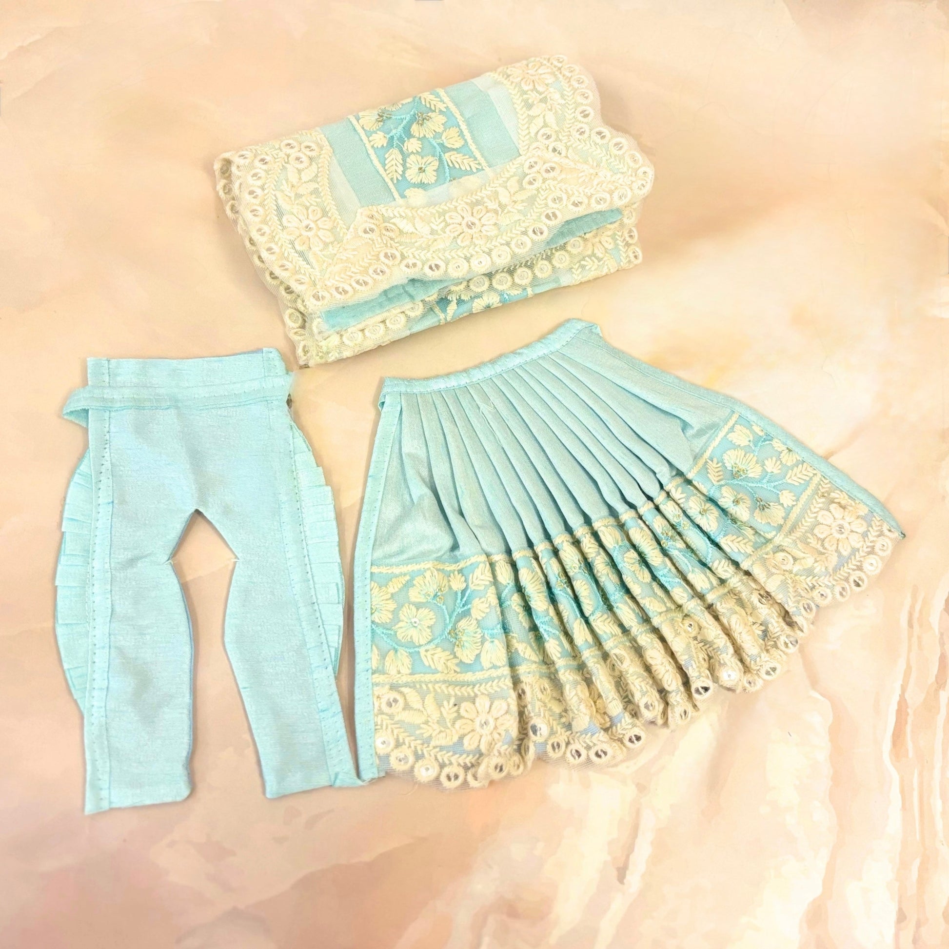 Himadri Radha Krishna Dress