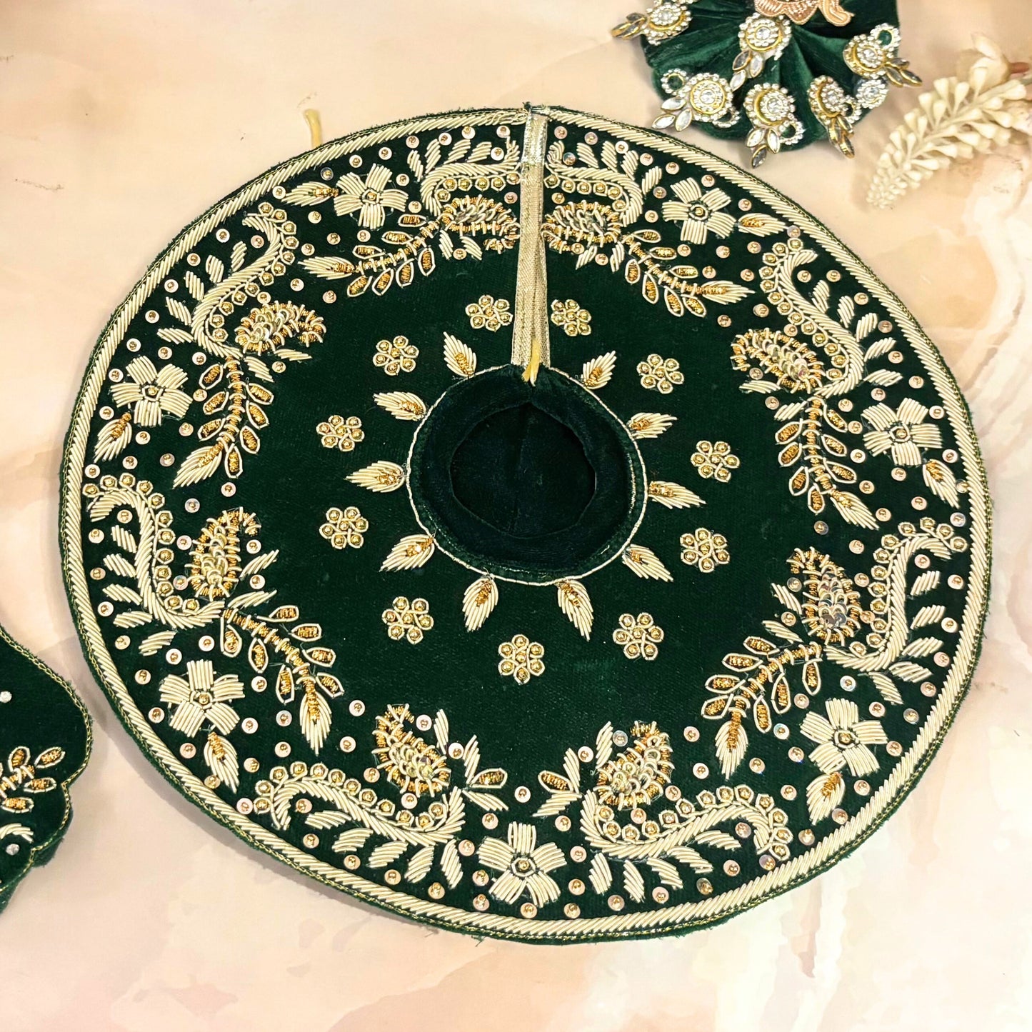 Haritratna Velvet Laddu Gopal Dress