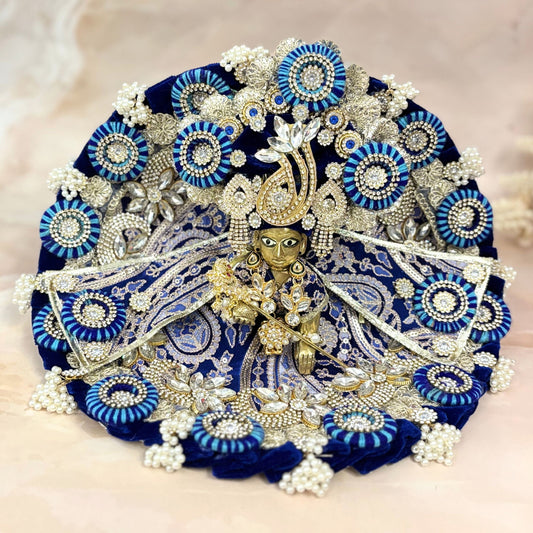 Neelāmbaram Laddu Gopal Dress