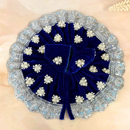 Vaidehi Velvet Laddu Gopal Dress Combo