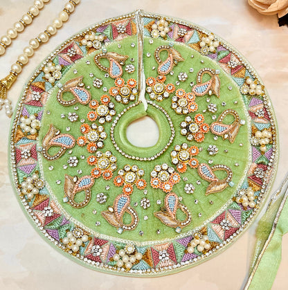 Hari Mukhi Roop Laddu Gopal Vastra – Green (Get 1 Patka & Necklace Free)