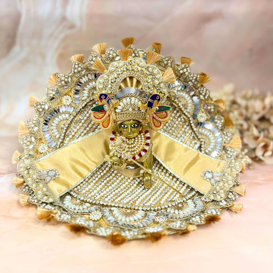 Suvarṇachandra Laddu Gopal Dress