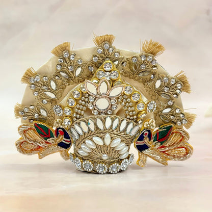 Suvarṇachandra Laddu Gopal Dress