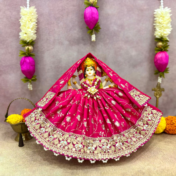 Rani Shringarika Mata Rani Dress