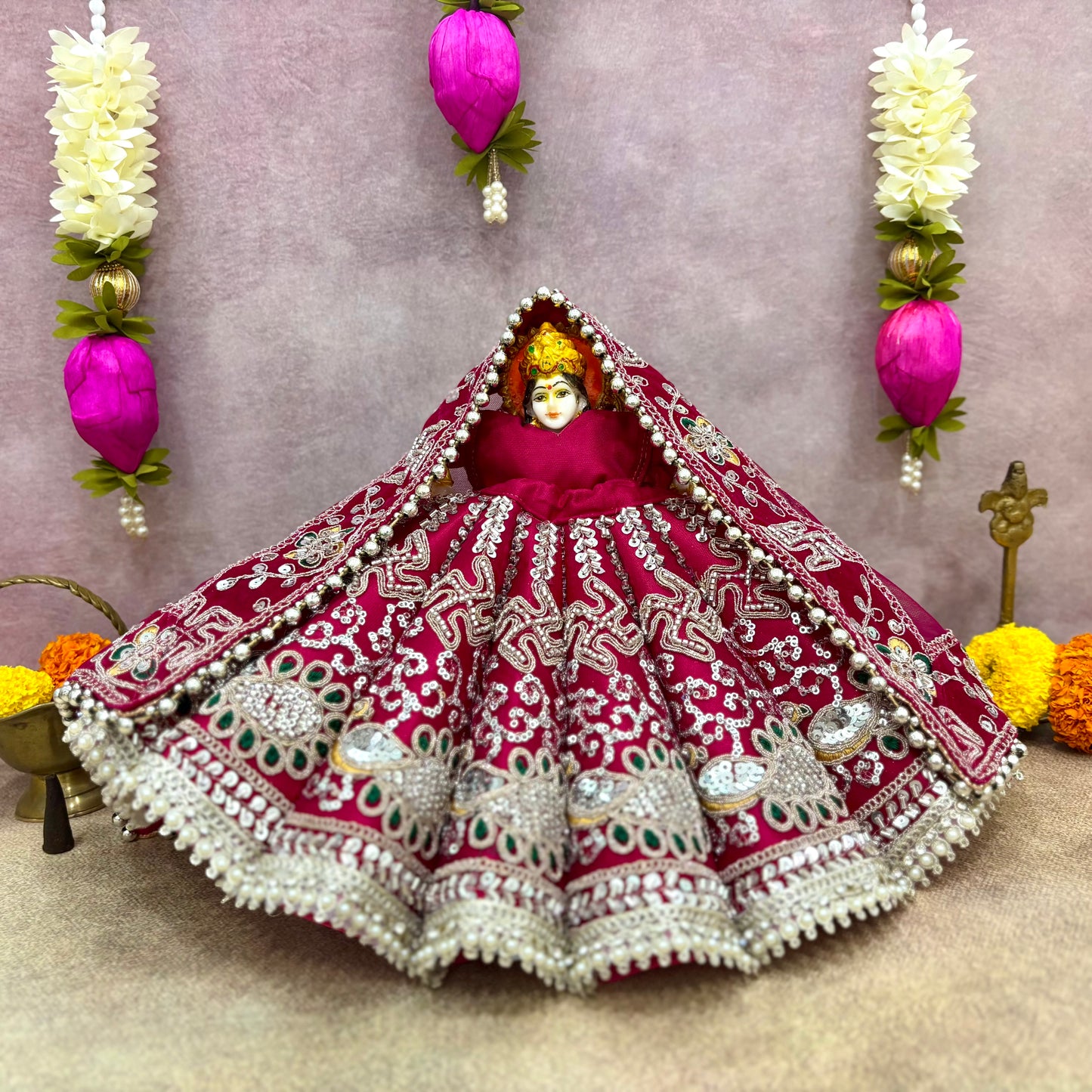 Raj Vaibhav Mata Rani Dress
