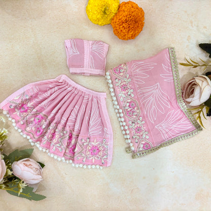 Mridu Prabhat Radha Krishna Dress