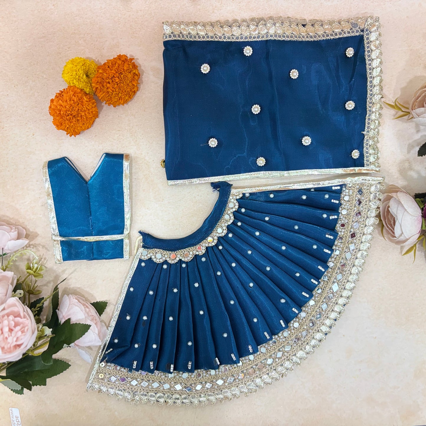 Devi Vaibhav Mata Rani Dress