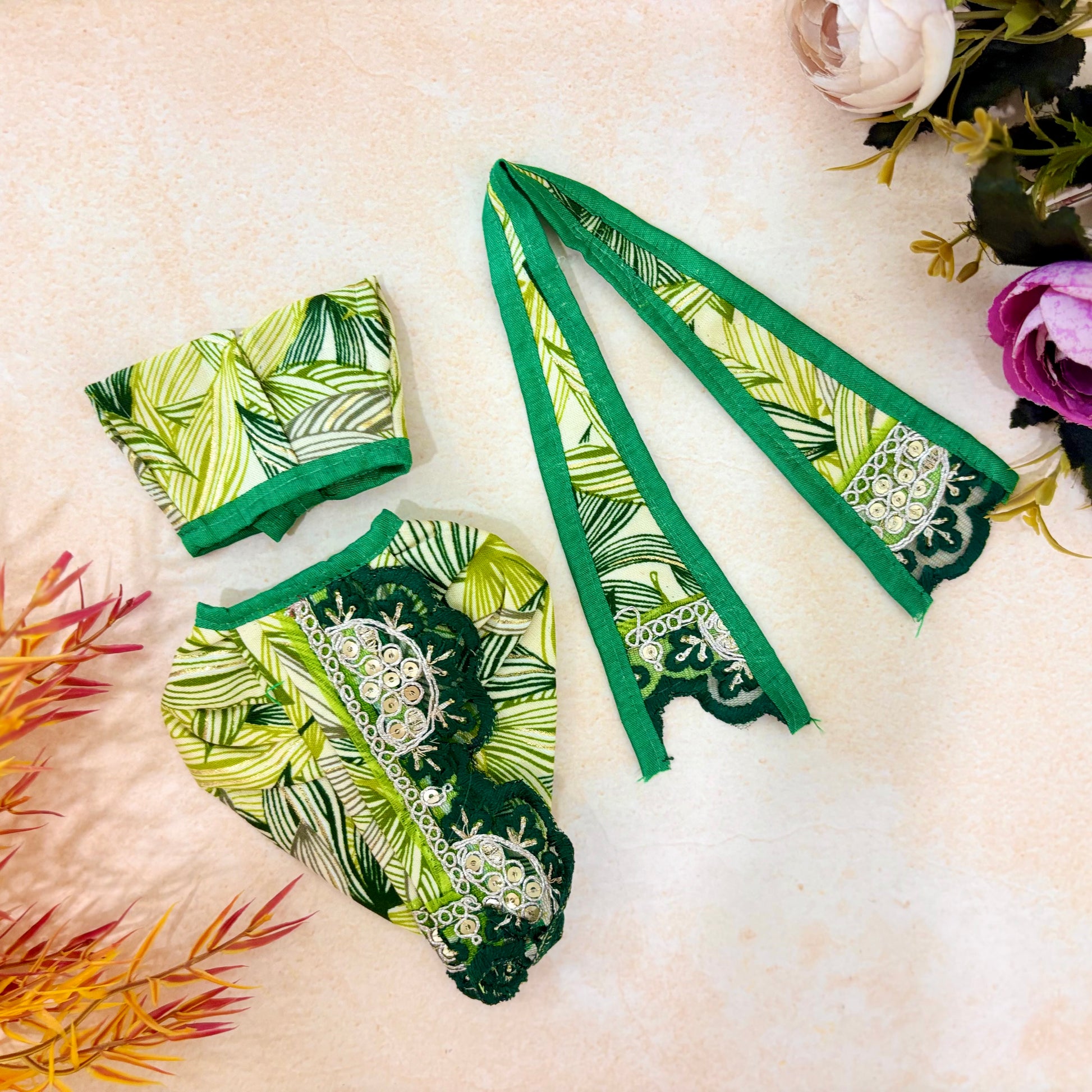 Hari Aanand Radha Krishna Dress