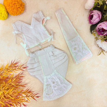 Shwet Preet Radha Krishna Dress