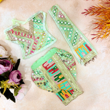 Hari Utsavaa Radha Krishna Dress