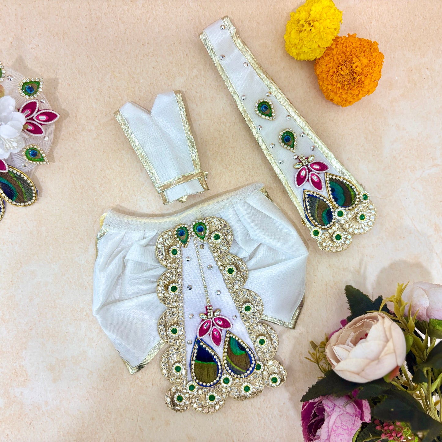 Mukut Vaibhav Dhoti Set