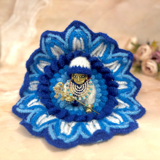 Neelposhak Woollen Laddu Gopal Dress