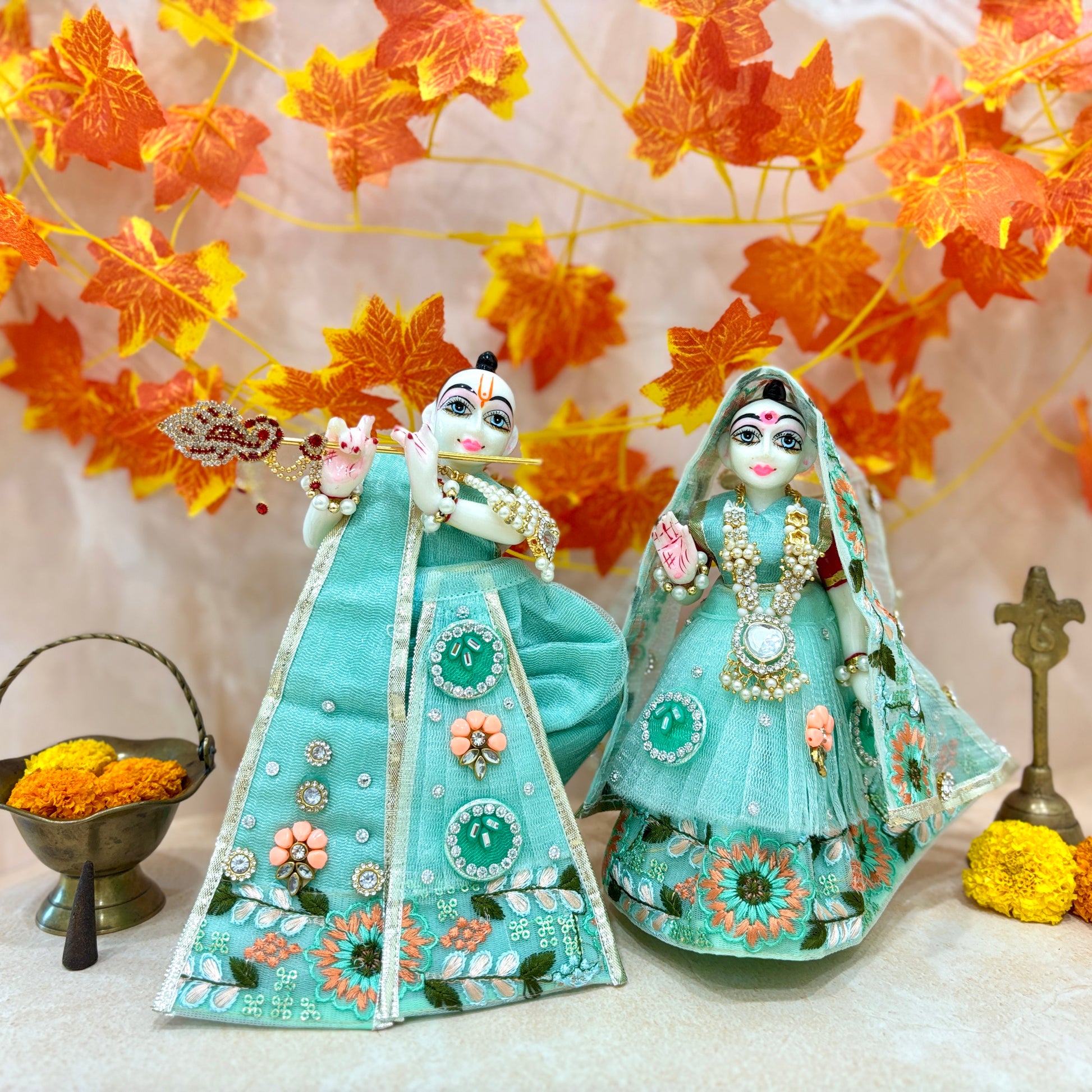 Prem Madhavi Radhe Krishna Dress