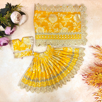 Radheshwar Radhe Krishna Dress