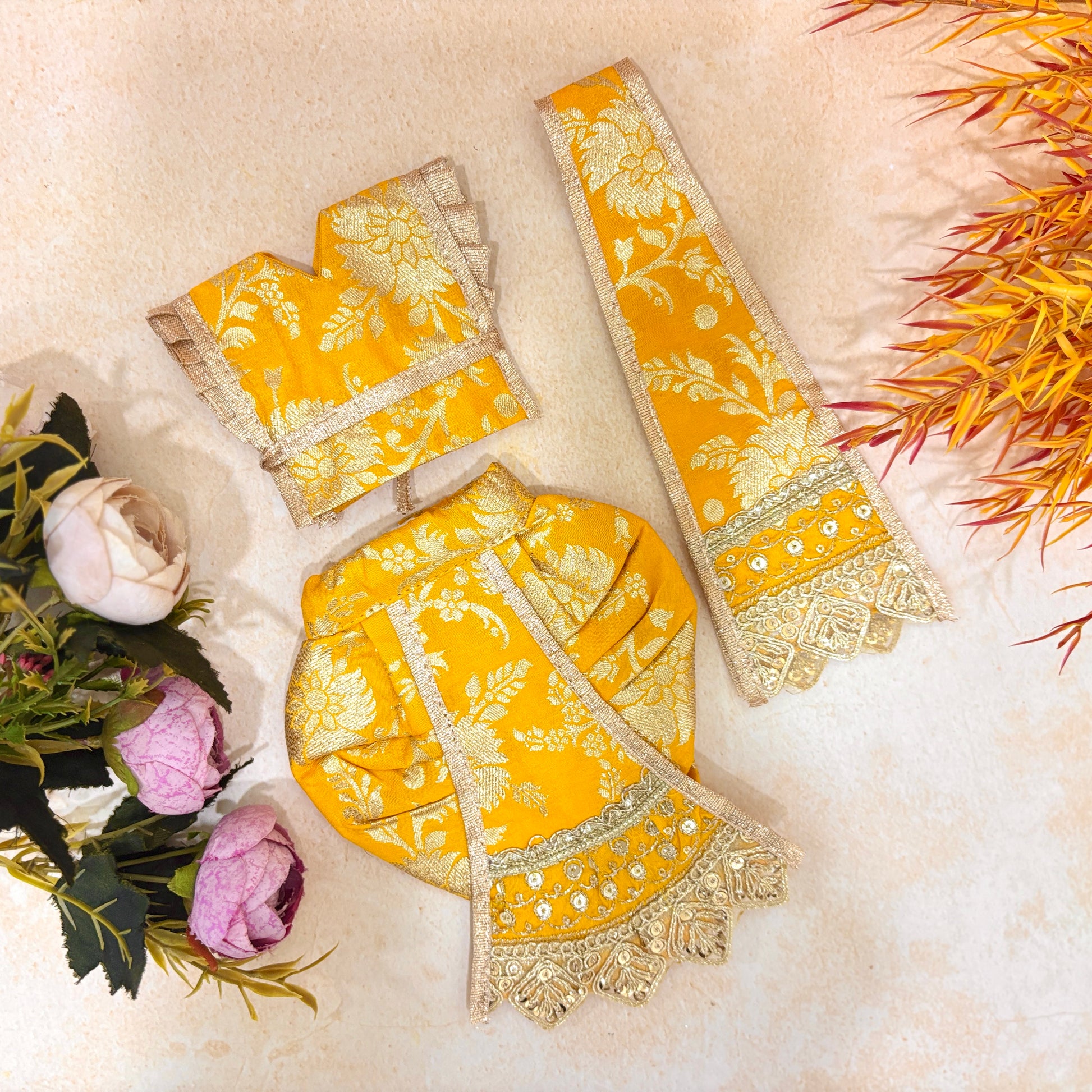 Radheshwar Radhe Krishna Dress
