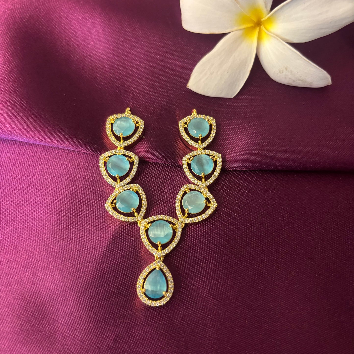 Neelmani Aqua Necklace