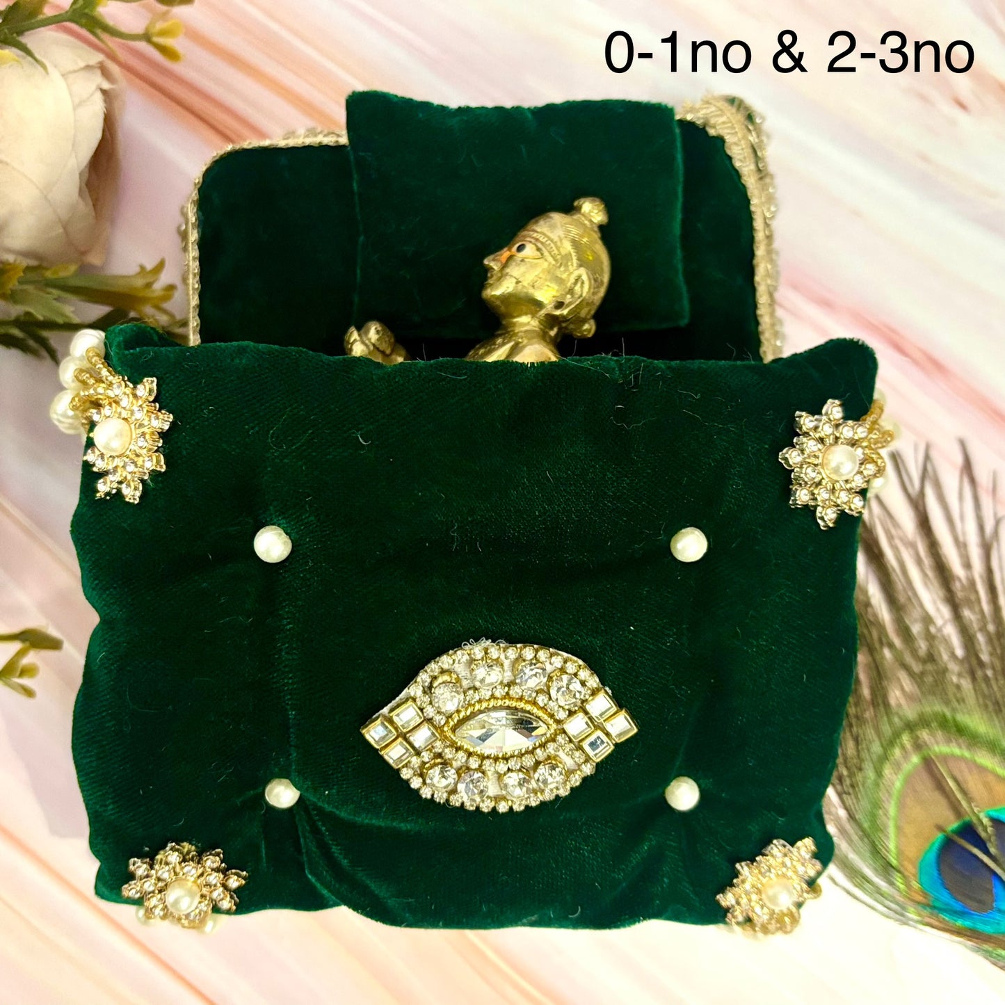 Harishayan Velvet Laddu Gopal Bedding Set