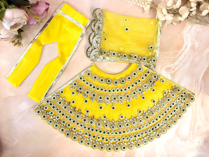 Suvarna Ratna Mata Rani Dress