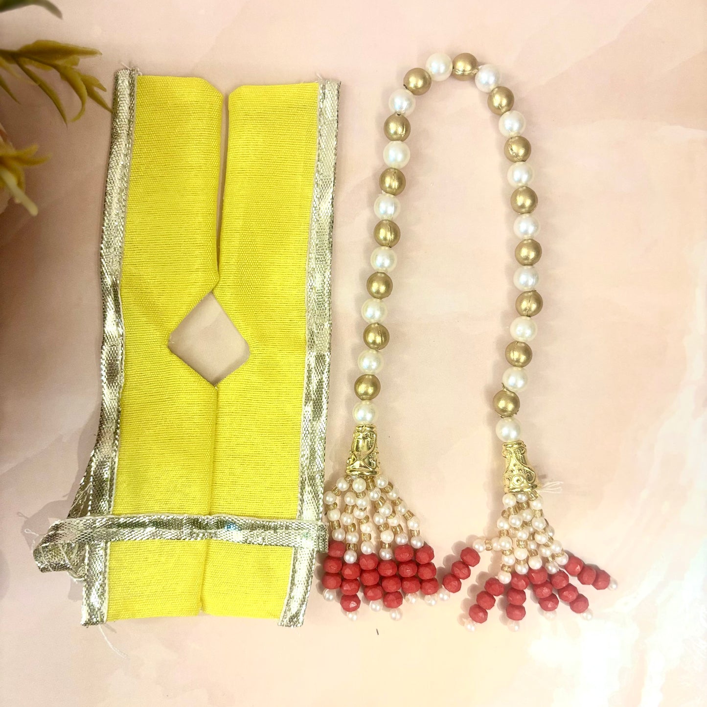 Haripriya Matki Laddu Gopal Dress