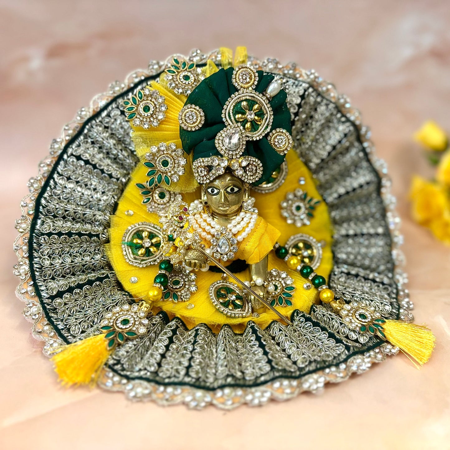 Peet Harit Kundan Laddu Gopal Dress