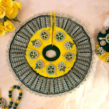 Peet Harit Kundan Laddu Gopal Dress