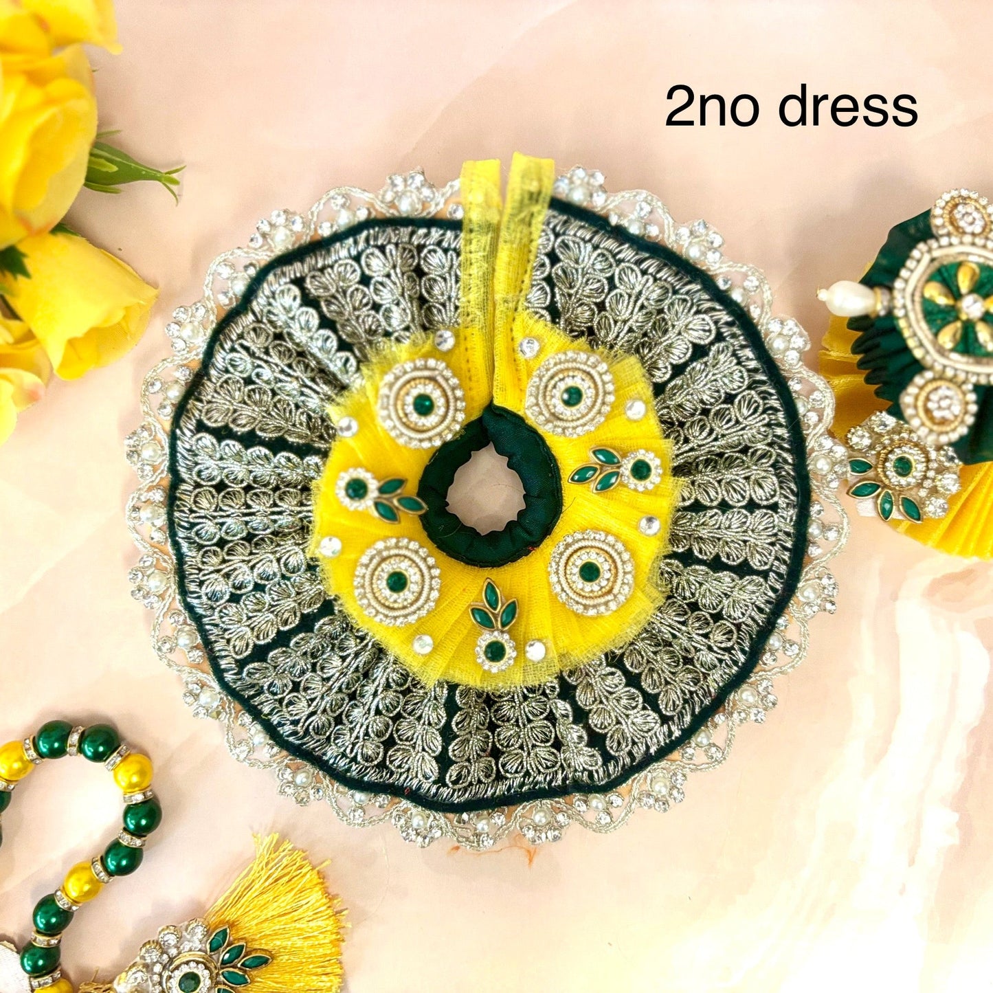 Peet Harit Kundan Laddu Gopal Dress