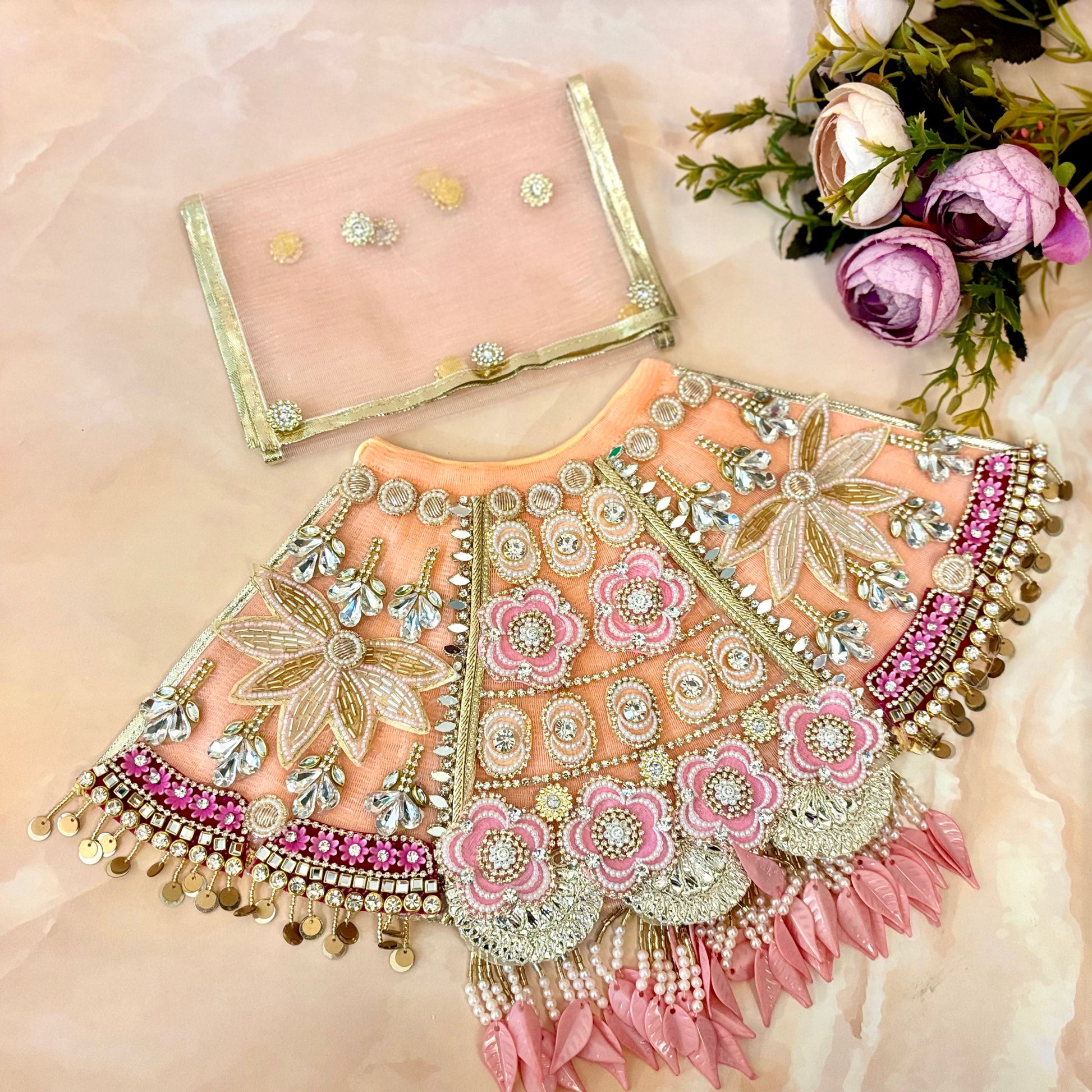 Kamal Pushp Radha Krishna Dress