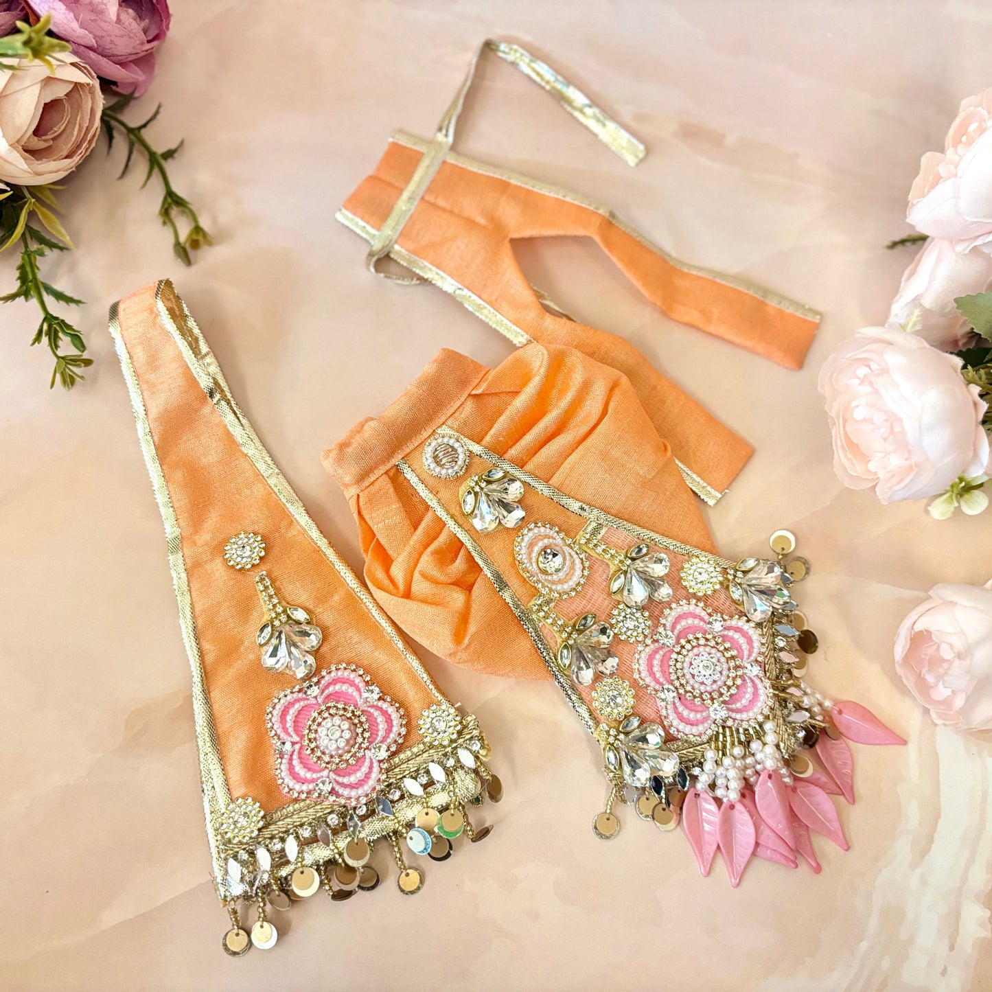 Kamal Pushp Radha Krishna Dress