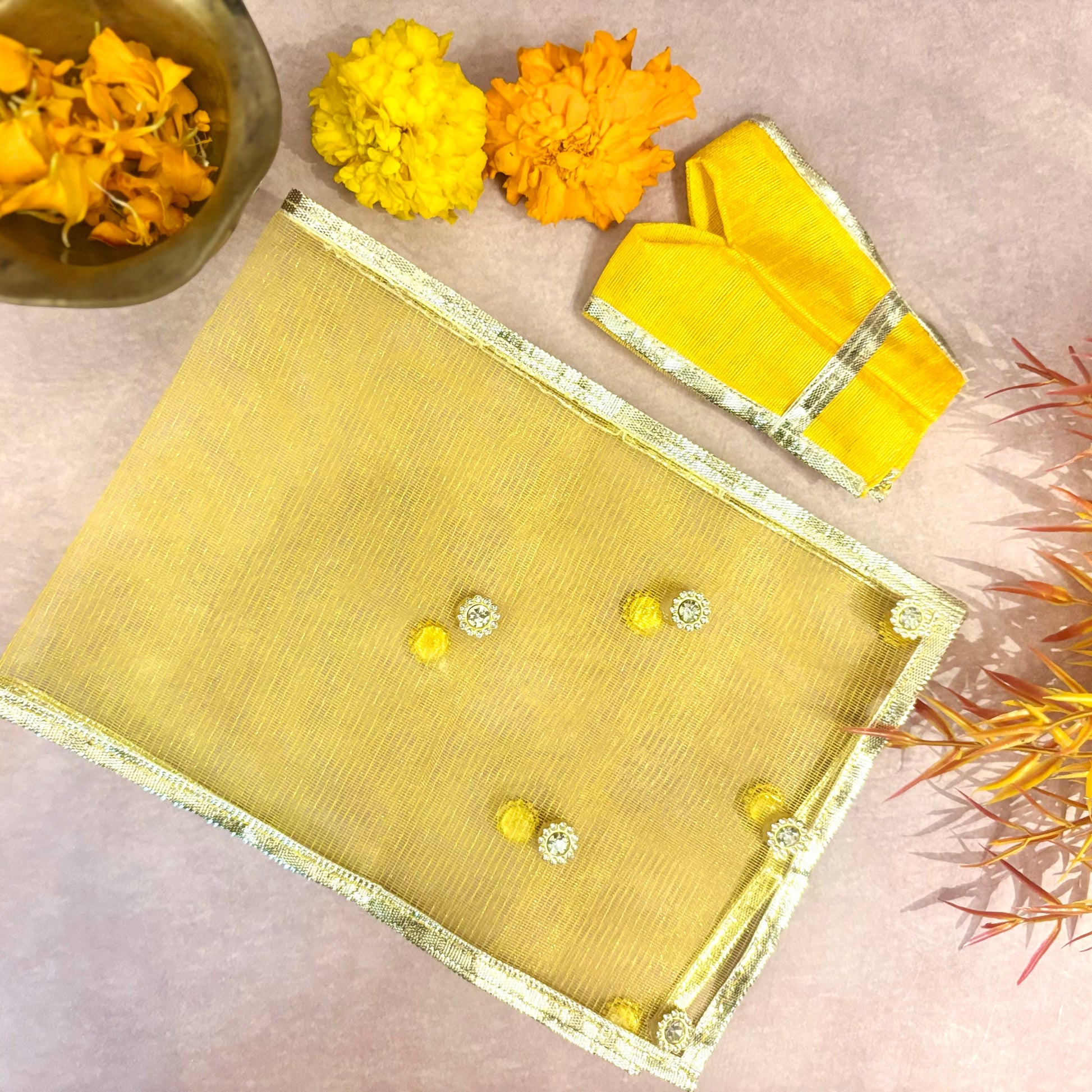 Hemvarna Shringar Mata Rani Dress