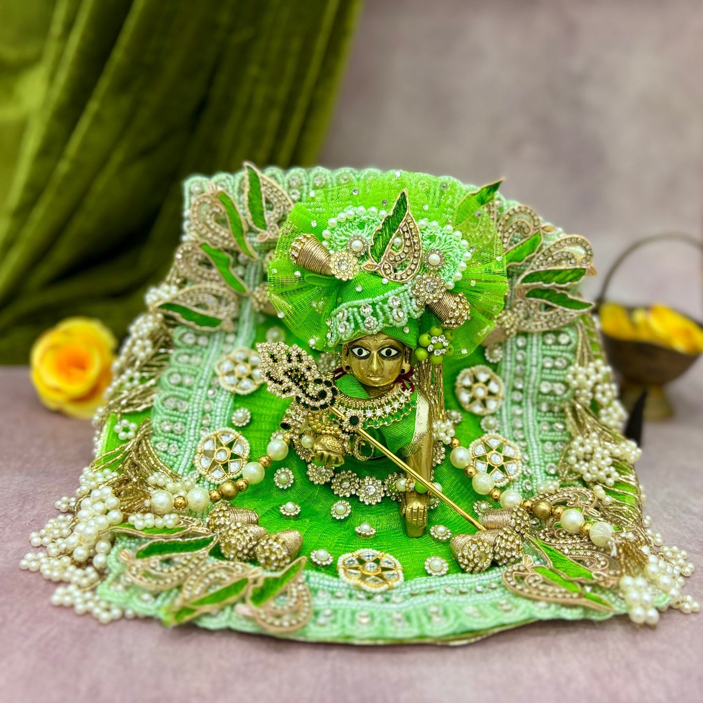 Hariratna Laddu Gopal Dress