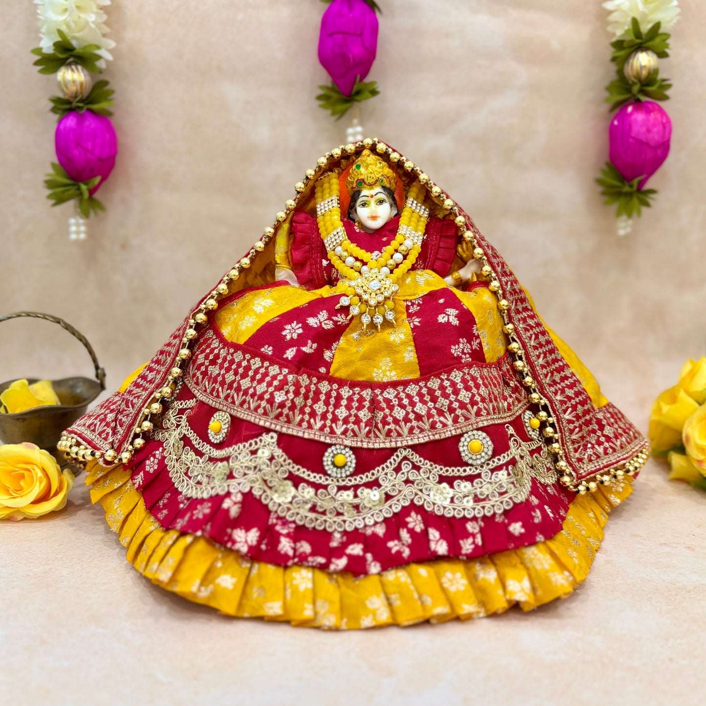 Kanakvastra Mata Rani Dress
