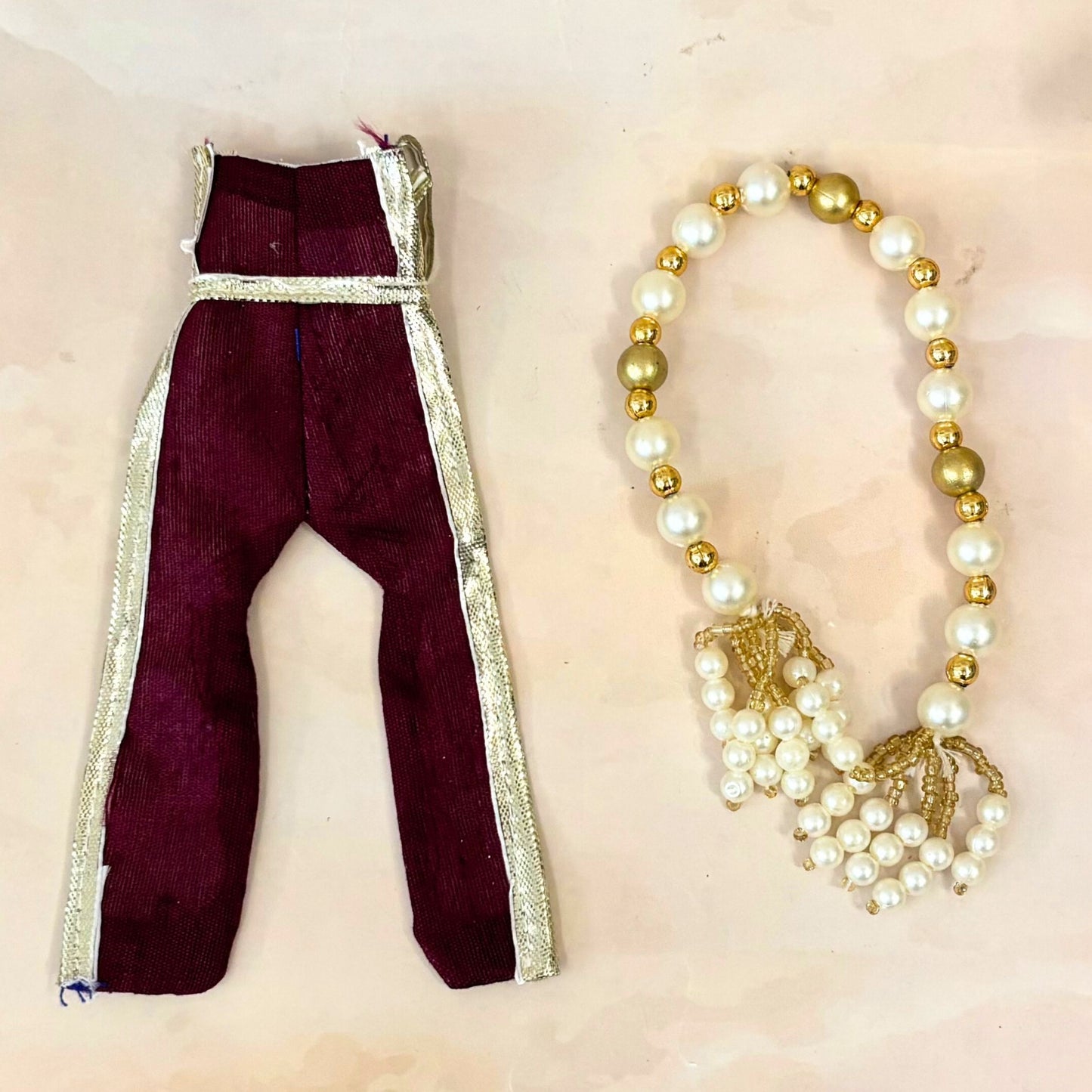Ratnadeep Laddu Gopal Dress
