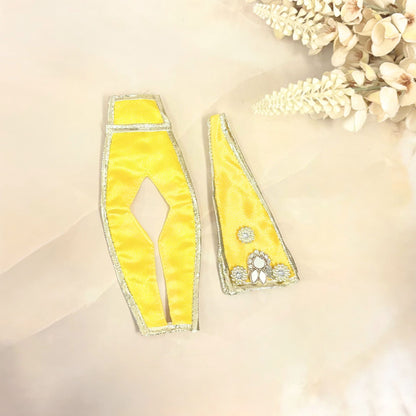 Haldivati Laddu Gopal Dress